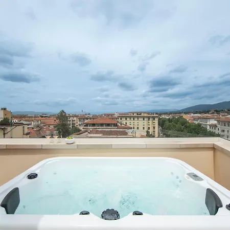 Penthouse With Terrace Over Florence