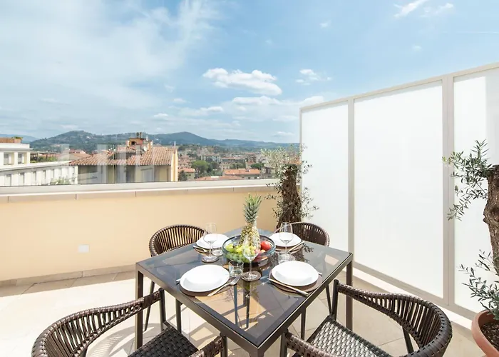 Penthouse With Terrace Over * Florença