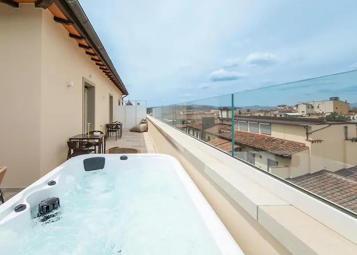 Penthouse With Terrace Over *