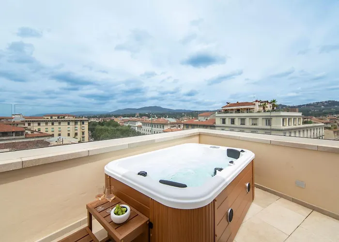 Penthouse With Terrace Over *